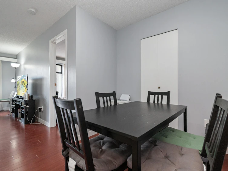 316-385 Ginger Drive, New Westminster, BC, V3L 5L6 - 12