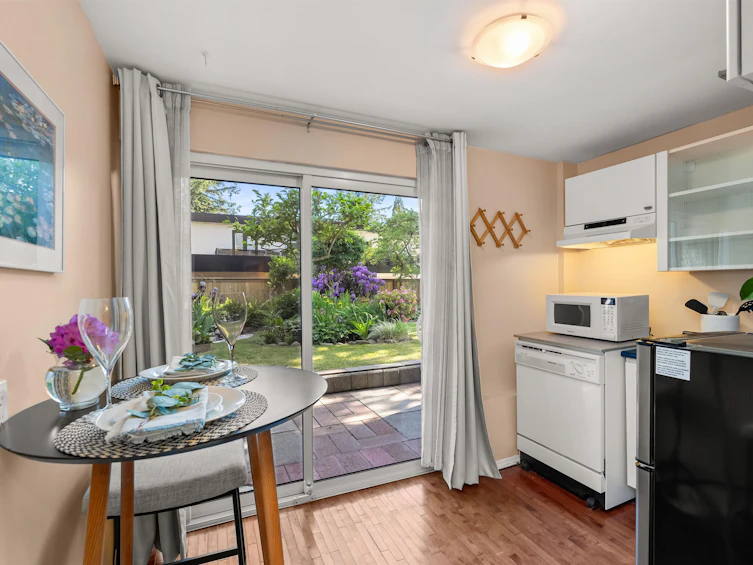 11654 64b Avenue, Delta, BC, V4E 2C9 - 17