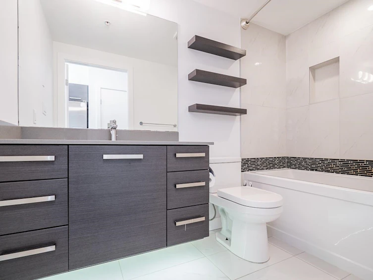 102-2858 W 4th Avenue, Vancouver, BC, V6K 1R2 - 14