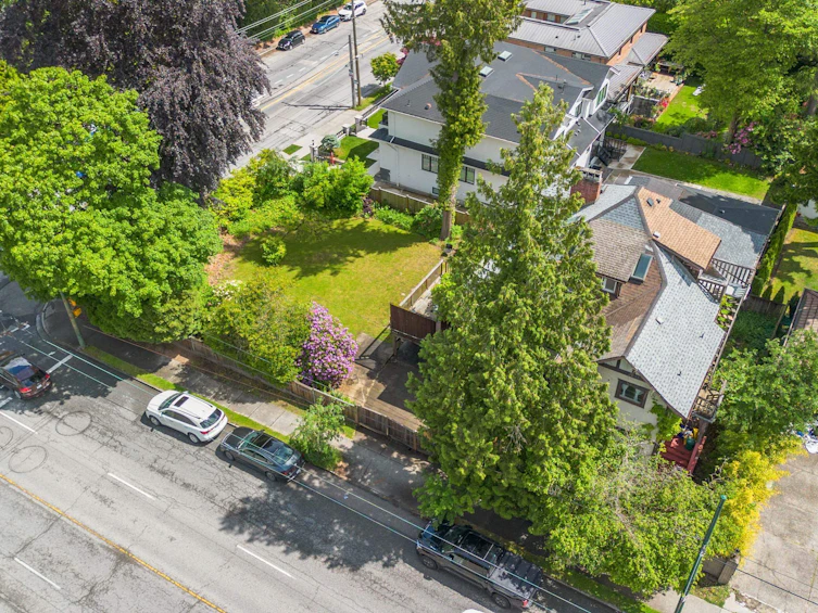 4698 W 4th Avenue, Vancouver, BC, V6R 1R5 - 29