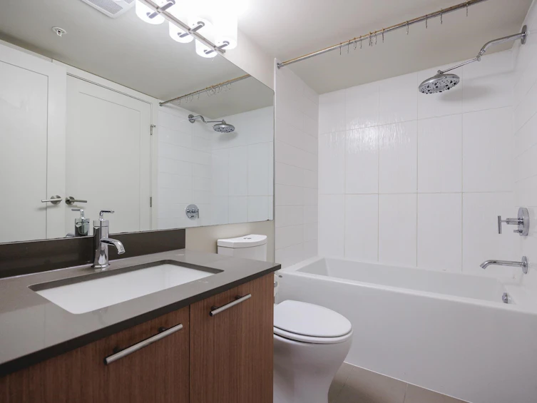 306-95 Moody Street, Port Moody, BC, V3H 0H2 - 23