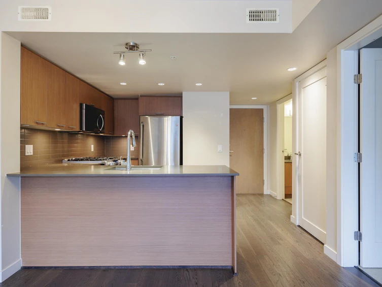 306-95 Moody Street, Port Moody, BC, V3H 0H2 - 10