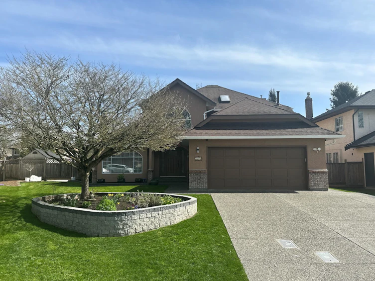 8598 142a Street, Surrey, BC, V3W 0S6 - 2