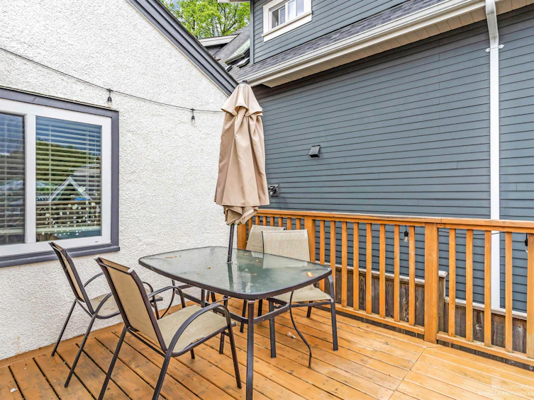 949 E 24th Avenue, Vancouver, BC, V5V 2A8 - 13