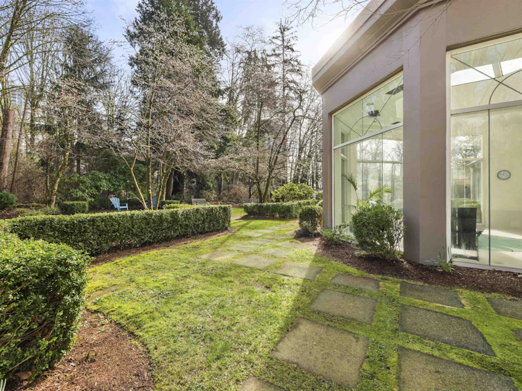 406-1327 E Keith Road, North Vancouver, BC, V7J 3T5 - 31