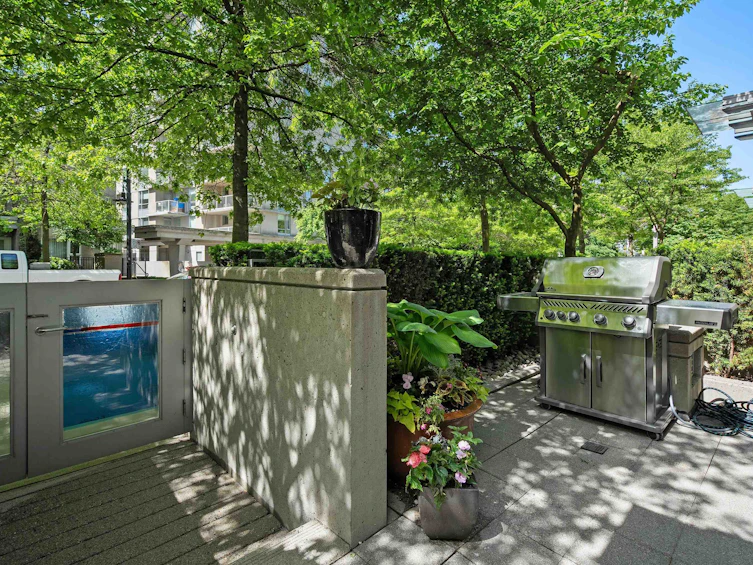 TH33-1261 W Cordova Street, Vancouver, BC, V6C 3P9 - 22