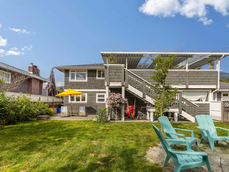 40363 Garibaldi Way, Squamish, BC, V0N 1T0 - 40