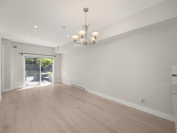10-838 Royal Avenue, New Westminster, BC, V3M 1J9 - 9