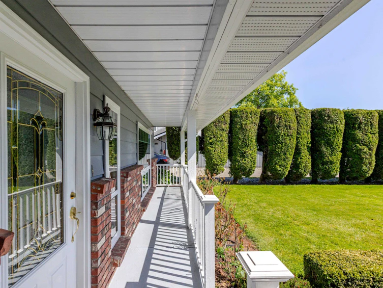 5081 Bentley Drive, Delta, BC, V4K 4B3 - 3