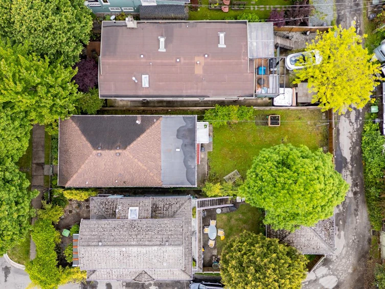 4866 James Street, Vancouver, BC, V5V 3J4 - 25