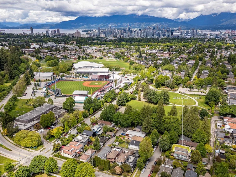 4866 James Street, Vancouver, BC, V5V 3J4 - 15