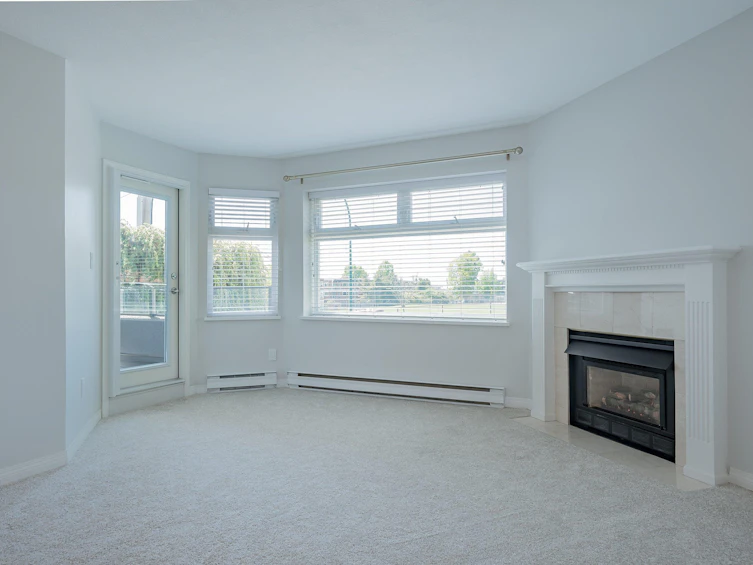 308-1220 Fir Street, Surrey, BC, V4B 4B1 - 12