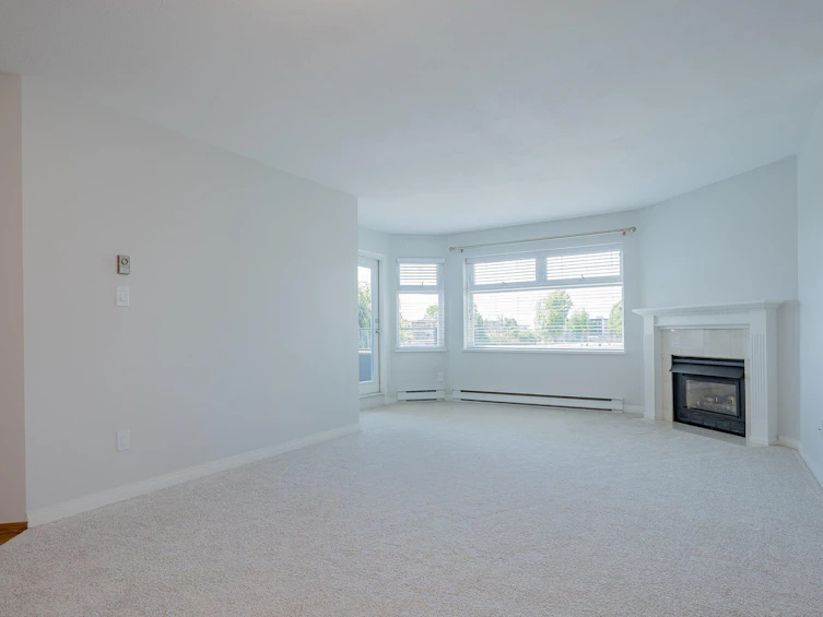 308-1220 Fir Street, Surrey, BC, V4B 4B1 - 11
