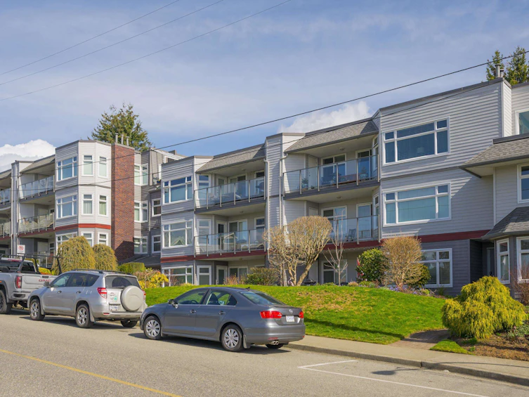 308-1220 Fir Street, Surrey, BC, V4B 4B1 - 3