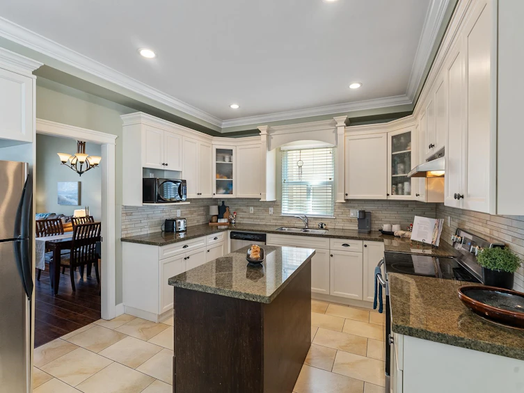 14586 60a Avenue, Surrey, BC, V3S 4R5 - 15