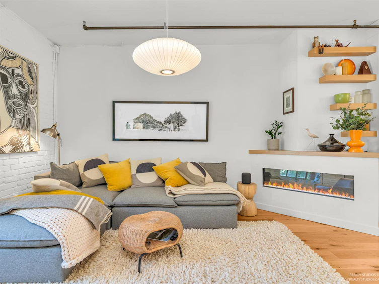 13-280 E 6th Avenue, Vancouver, BC, V5T 1J8 - 13