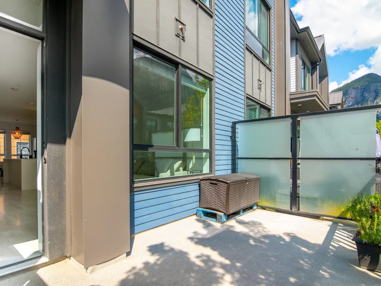 1355 Valleyside Place, Squamish, BC, V8B 1A8 - 10