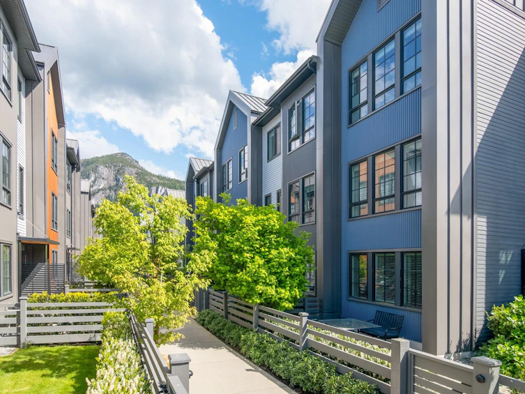 1355 Valleyside Place, Squamish, BC, V8B 1A8 - 32