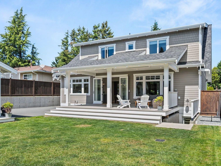 15682 Thrift Avenue, Surrey, BC, V4B 2M4 - 34