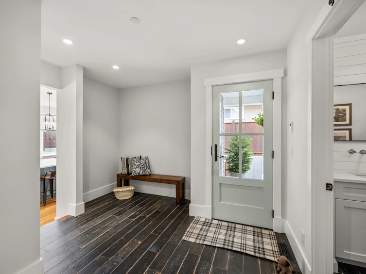 15682 Thrift Avenue, Surrey, BC, V4B 2M4 - 28