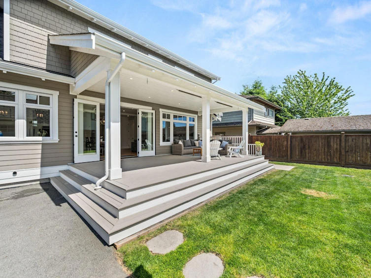 15682 Thrift Avenue, Surrey, BC, V4B 2M4 - 39