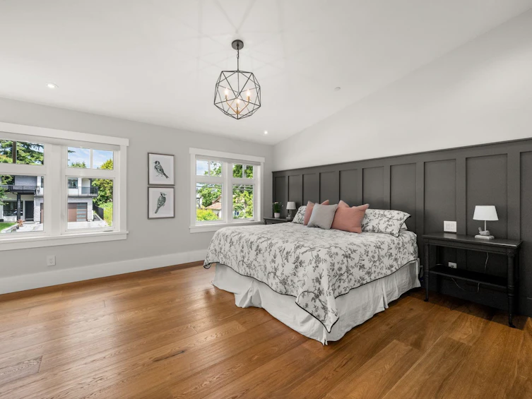 15682 Thrift Avenue, Surrey, BC, V4B 2M4 - 18