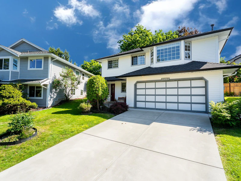 21442 90a Avenue, Langley BC V1M 2N1