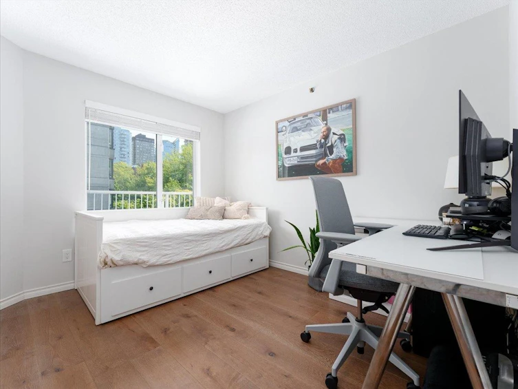 307-1147 Nelson Street, Vancouver, BC, V6E 1J3 - 16