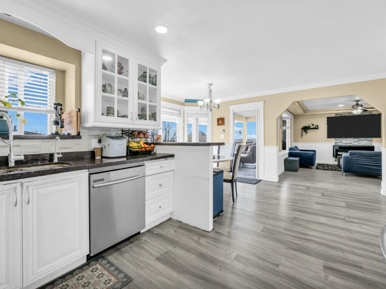 2226 Dublin Street, New Westminster, BC, V3M 3B1 - 13