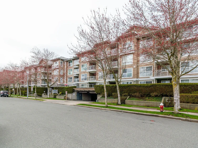 317-5880 Dover Crescent, Richmond, BC, V7C 5P5 - 3