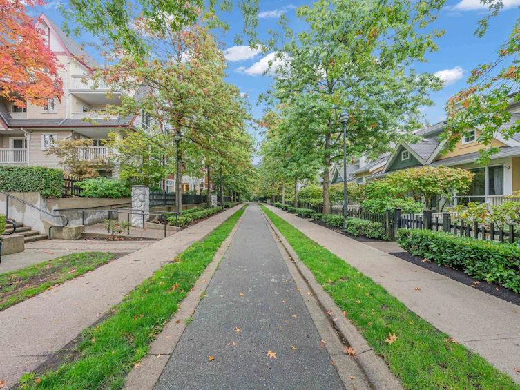 214-6833 Village Green, Burnaby, BC, V5E 4M1 - 21