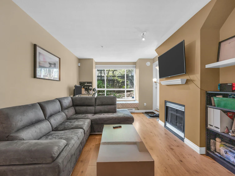 214-6833 Village Green, Burnaby, BC, V5E 4M1 - 5