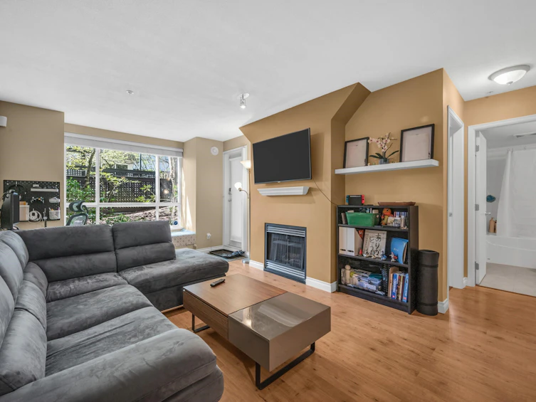 214-6833 Village Green, Burnaby, BC, V5E 4M1 - 6