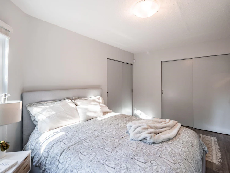 203-1631 Vine Street, Vancouver, BC, V6K 3J3 - 17