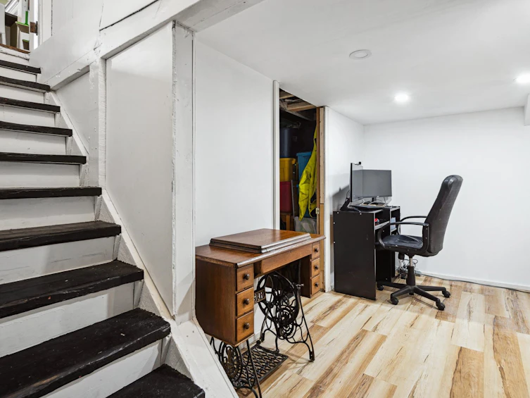 341 W 22nd Street, North Vancouver, BC, V7M 2A3 - 27