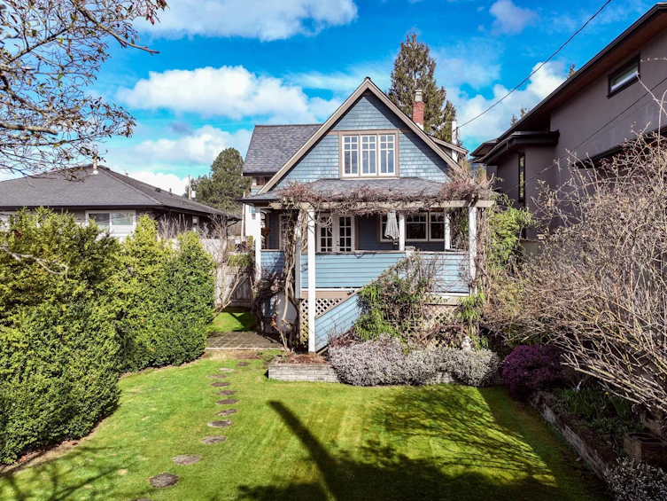 341 W 22nd Street, North Vancouver, BC, V7M 2A3 - 35