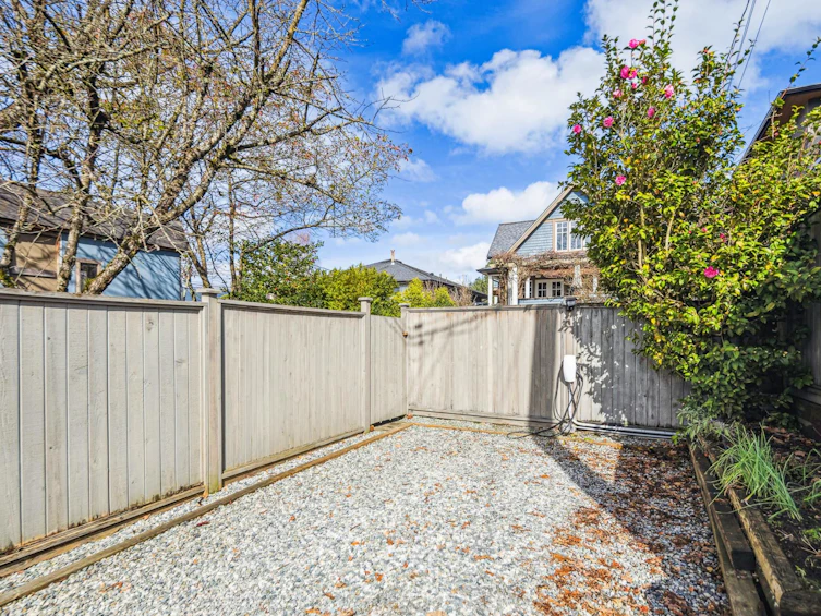 341 W 22nd Street, North Vancouver, BC, V7M 2A3 - 36