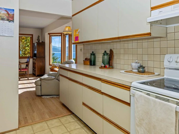 1124 Point Road, Gibsons, BC, V0N 1V1 - 18