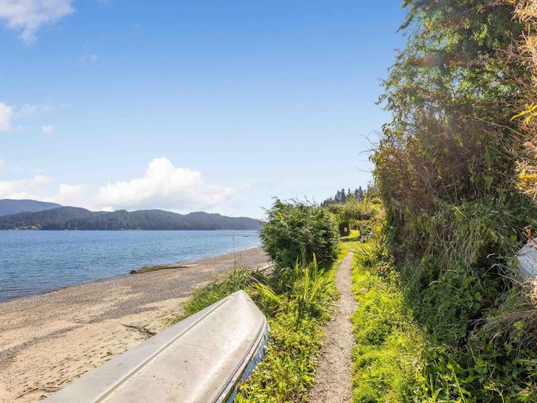 1124 Point Road, Gibsons, BC, V0N 1V1 - 29