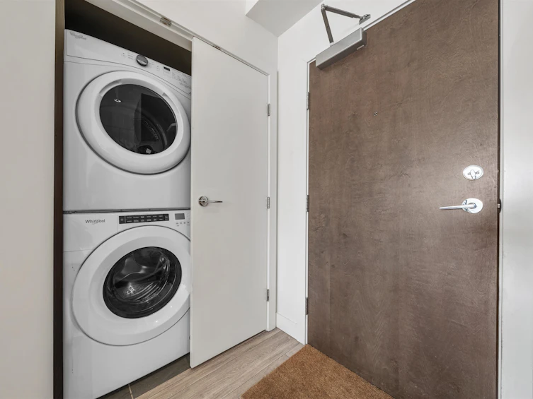 402-4468 Dawson Street, Burnaby, BC, V5C 0J9 - 23