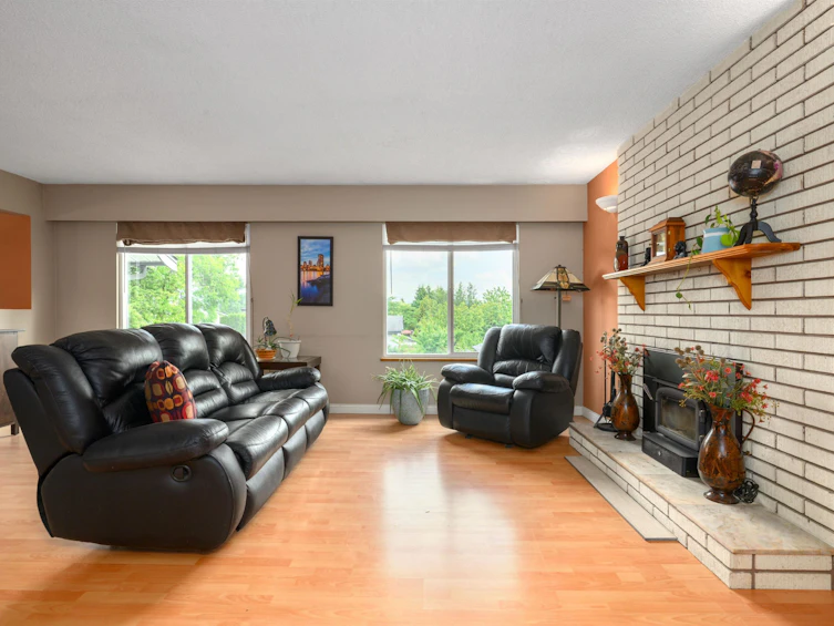 11515 198 Street, Pitt Meadows, BC, V3Y 1N9 - 12