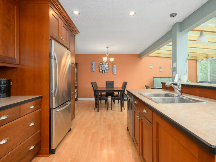11515 198 Street, Pitt Meadows, BC, V3Y 1N9 - 3
