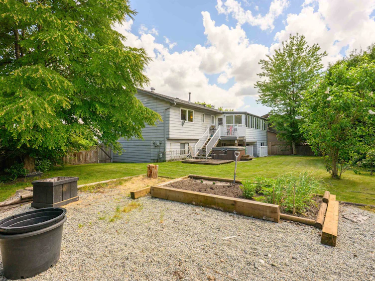 11515 198 Street, Pitt Meadows, BC, V3Y 1N9 - 35