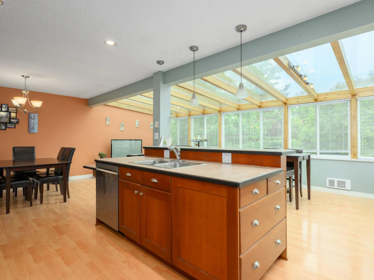 11515 198 Street, Pitt Meadows, BC, V3Y 1N9 - 4