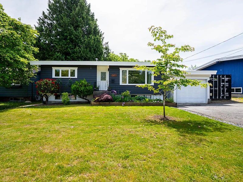 32330 Diamond Avenue, Mission BC V2V 1M2
