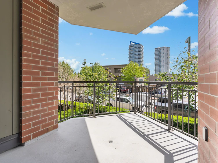 207-1551 Foster Street, Surrey, BC, V4B 5M1 - 11
