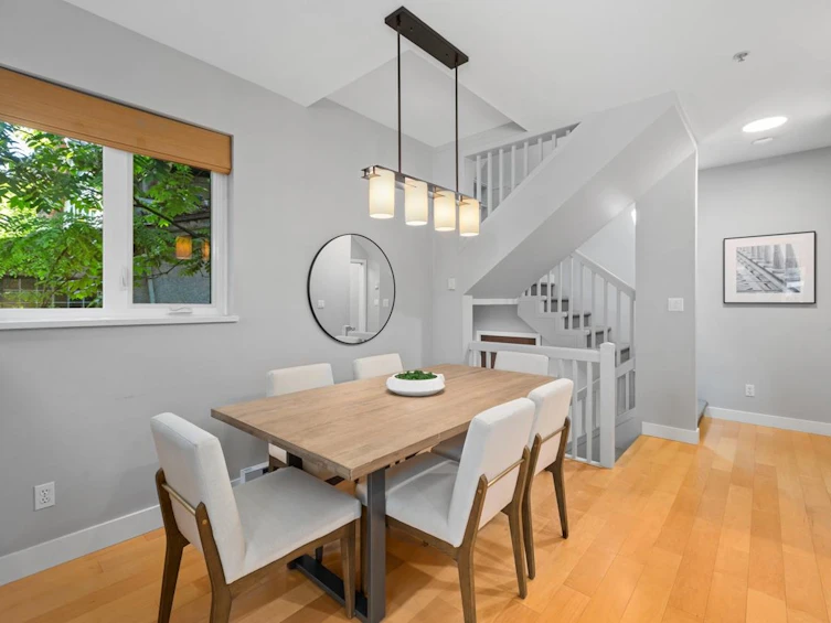 366 W 14th Avenue, Vancouver, BC, V5Y 1X4 - 7