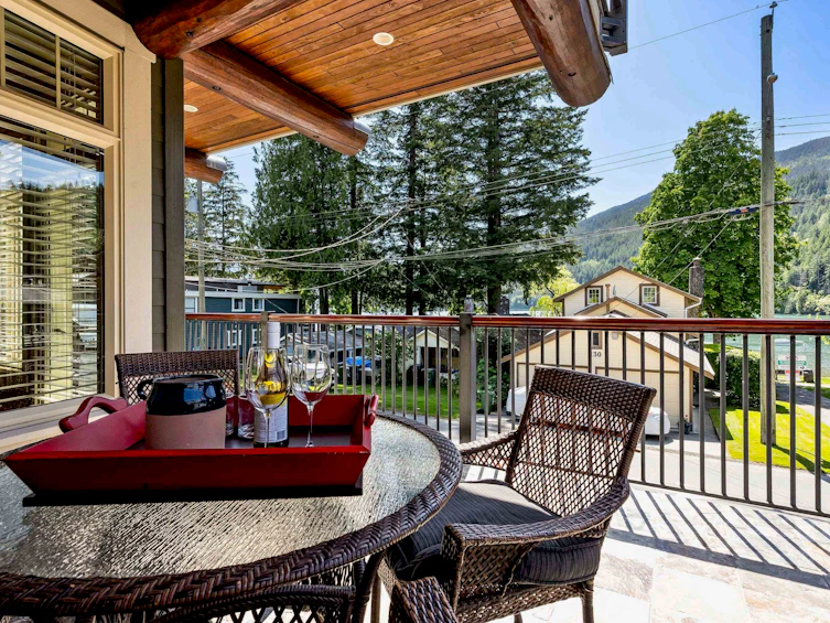 230 First Avenue, Cultus Lake, BC, V2R 4Y6 - 5