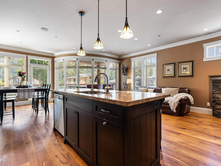 230 First Avenue, Cultus Lake, BC, V2R 4Y6 - 17