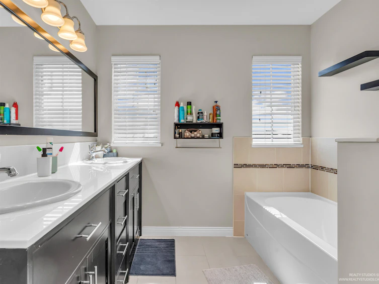 120-2998 Robson Drive, Coquitlam, BC, V3E 2X6 - 20